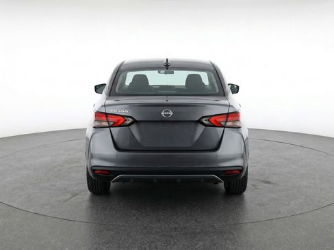 Used 2025 Nissan Versa SV image 7