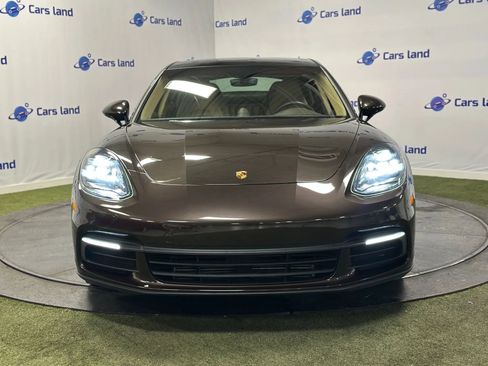 Used 2018 Porsche Panamera image 7