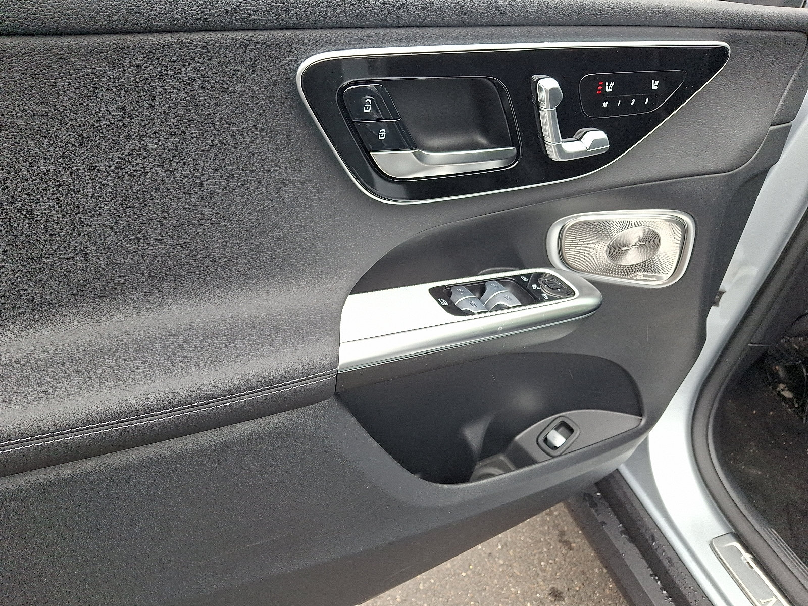 New 2026 Mercedes-Benz GLC 300 4MATIC image 10