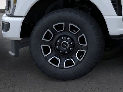 Used 2026 Ford F350 Platinum w/ FX4 Off-Road Package image 24