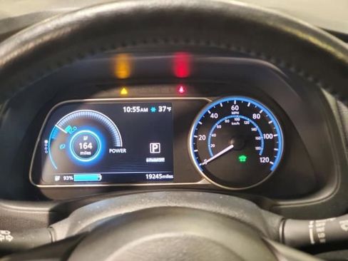 Used 2023 Nissan Leaf SV Plus image 27