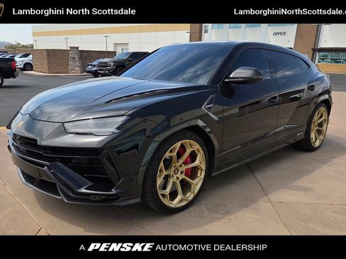 Used 2023 Lamborghini Urus Performante AWD/4WD image 1