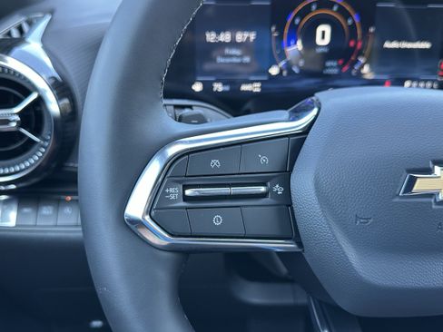 New 2026 Chevrolet Equinox LT image 30