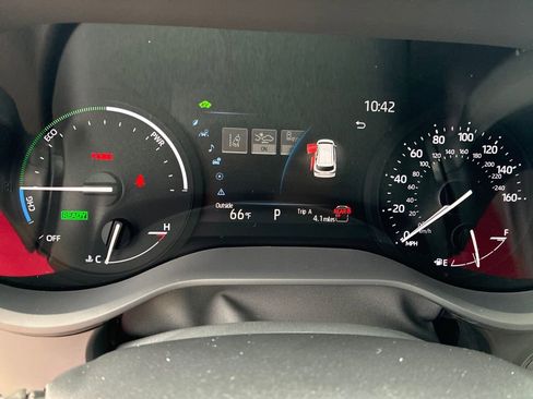 New 2026 Toyota Sienna XLE image 49