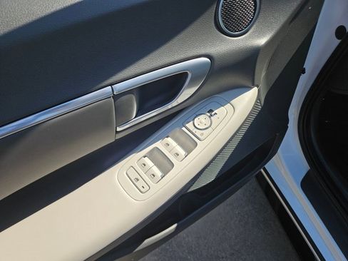 Used 2022 Hyundai Sonata SEL w/ Cargo Package image 14
