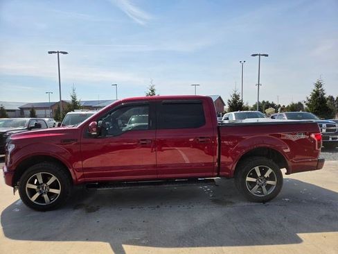 Used 2017 Ford F150 Lariat w/ Equipment Group 502A Luxury image 10