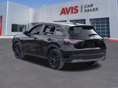 Used 2025 Honda HR-V Sport image 9