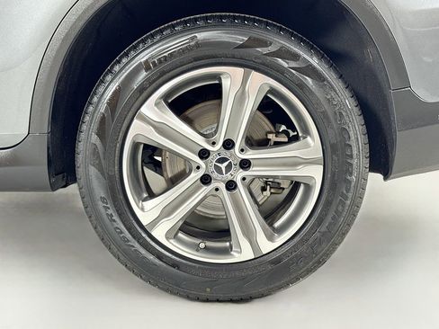 Used 2017 Mercedes-Benz GLC 300 4MATIC image 10