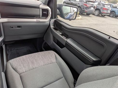 Certified 2022 Ford F150 XLT w/ Equipment Group 302A High image 17