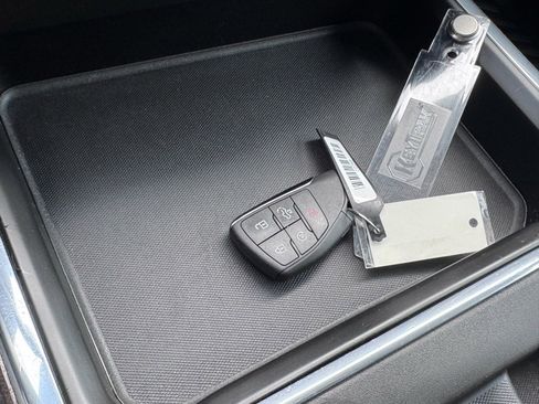 Used 2024 Chevrolet Silverado 3500 LT w/ Z71 Sport Edition image 17