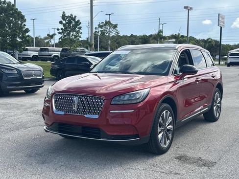 Certified 2022 Lincoln Corsair Reserve w/ Elements Package FWD image 3