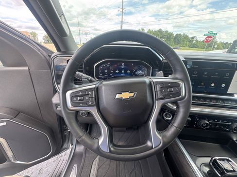 Used 2024 Chevrolet Silverado 1500 LTZ w/ LTZ Premium Package AWD/4WD image 10