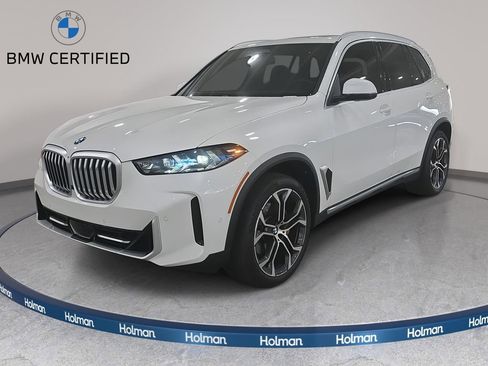 Used 2024 BMW X5 sDrive40i w/ Premium Package image 1