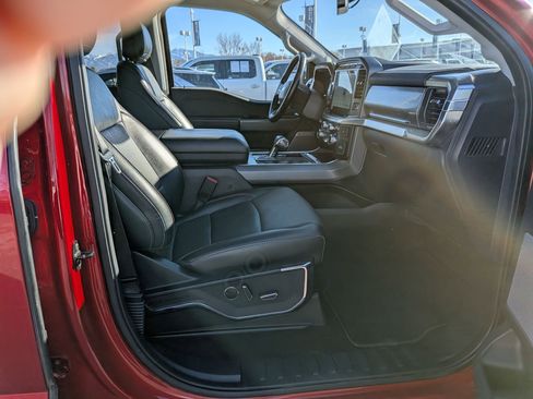 Used 2021 Ford F150 Lariat image 31