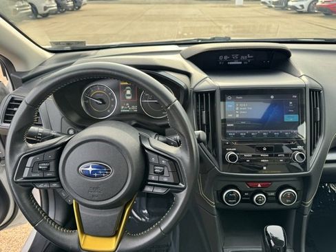 Used 2022 Subaru Crosstrek 2.5i Sport w/ Moonroof Package image 14