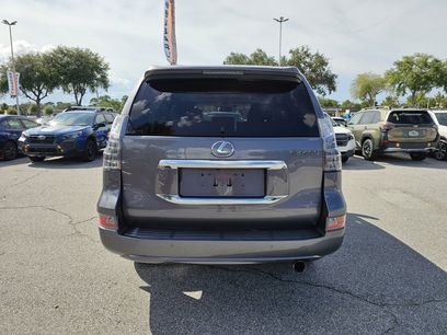 Used 2017 Lexus GX 460 w/ Navigation Package