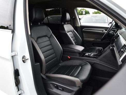 Certified 2022 Volkswagen Atlas SEL Premium AWD/4WD image 20