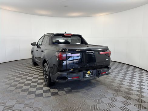 Certified 2025 Hyundai Santa Cruz SEL image 8