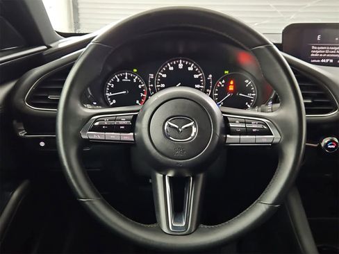 Used 2019 MAZDA MAZDA3 Hatchback image 22