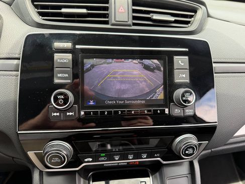 Used 2018 Honda CR-V LX image 53