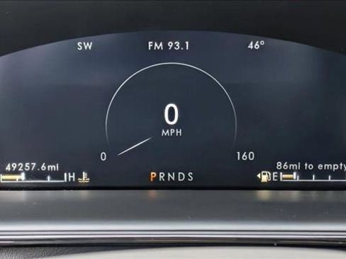 Used 2021 Lincoln Nautilus FWD image 11