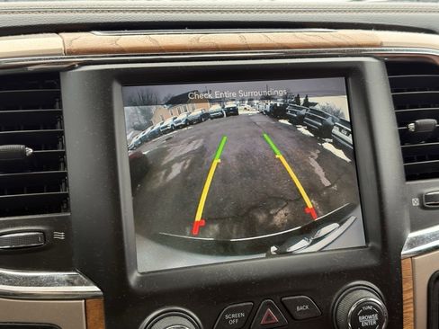 Used 2017 RAM 1500 Laramie Longhorn image 27