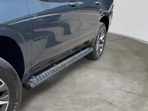 Used 2021 Chevrolet Tahoe Z71 image 21