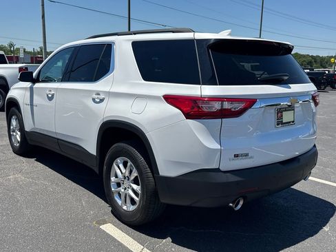 Used 2020 Chevrolet Traverse LT FWD image 8