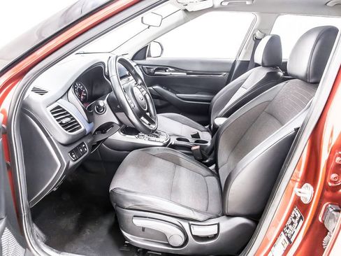Used 2021 Kia Seltos S AWD/4WD image 26