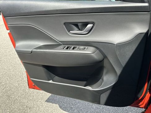 New 2026 Hyundai Kona SEL Premium FWD image 18