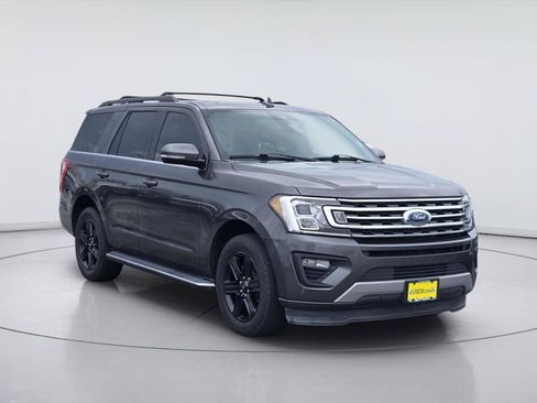 Certified 2021 Ford Expedition XLT RWD image 3