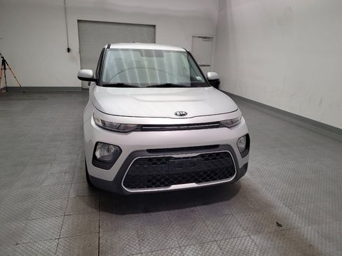 Used 2021 Kia Soul LX FWD image 14