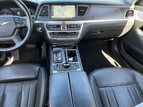Used 2018 Genesis G80 5.0 Ultimate RWD image 20