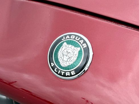 Used 1997 Jaguar XK8 Convertible RWD image 33