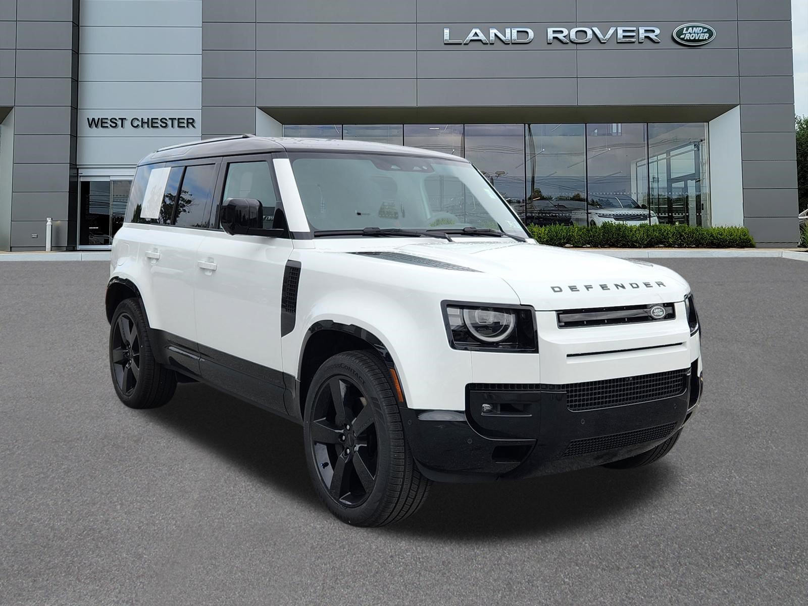 New 2026 Land Rover Defender 110 X-Dynamic SE AWD/4WD image 2