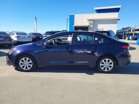 Used 2024 Toyota Corolla LE image 3