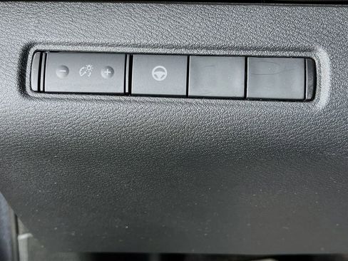 Used 2024 Nissan Pathfinder Rock Creek AWD/4WD image 13
