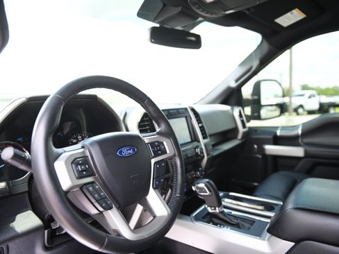 Used 2020 Ford F150 Lariat AWD/4WD image 18