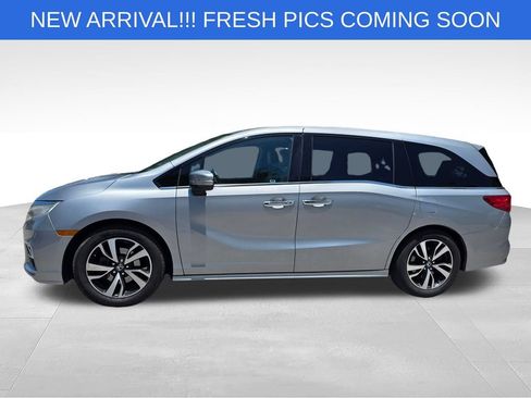 Used 2019 Honda Odyssey Elite image 3
