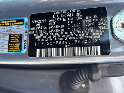 Used 2023 Kia Telluride S FWD image 30
