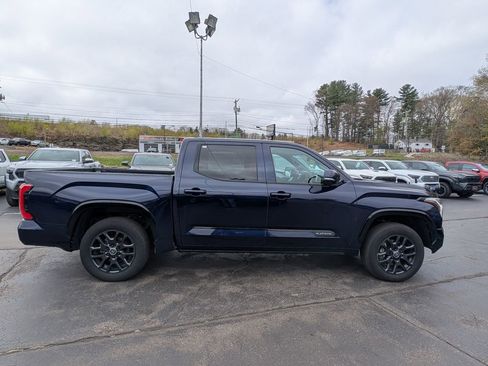 Used 2024 Toyota Tundra Platinum AWD/4WD image 10