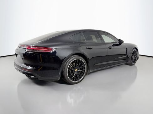 Used 2019 Porsche Panamera 4 image 7