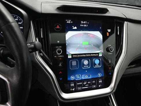 Used 2022 Subaru Outback Limited image 14