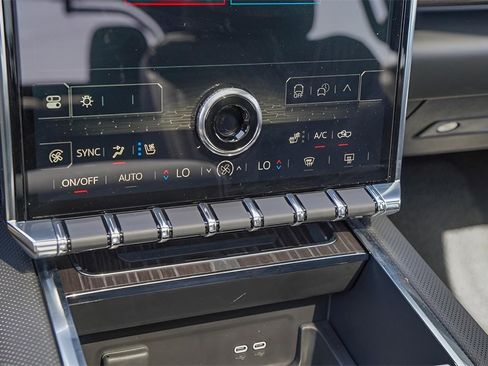 New 2025 GMC Sierra EV Denali image 14