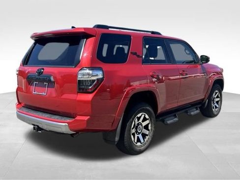 Used 2021 Toyota 4Runner TRD Off-Road Premium w/ Moonroof Package AWD/4WD image 5