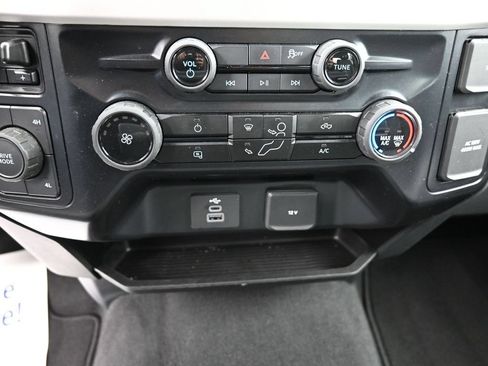 Certified 2025 Ford F350 XLT AWD/4WD image 13