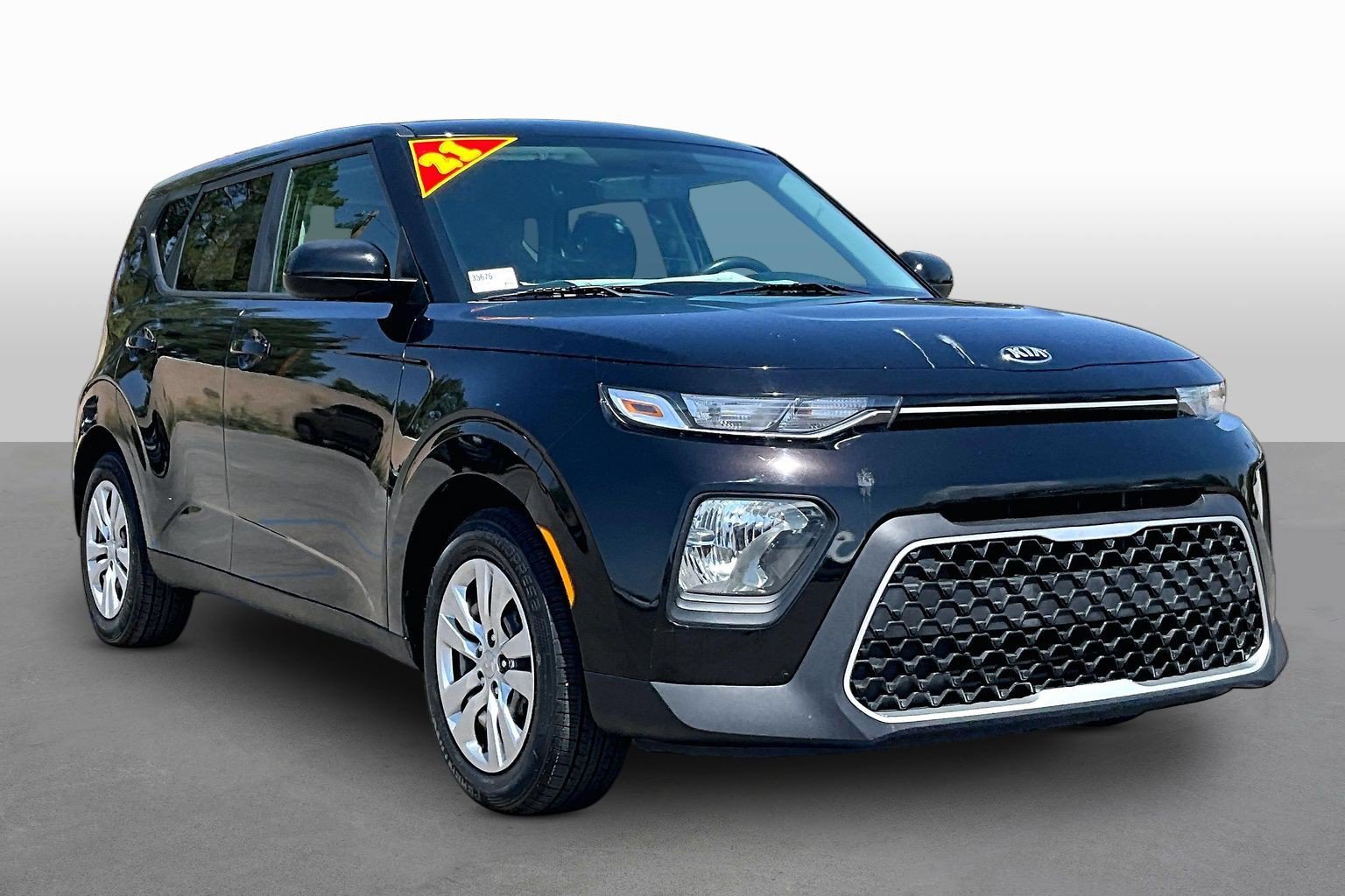 Used 2021 Kia Soul LX FWD image 10