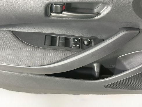 Used 2024 Toyota Corolla LE FWD image 14