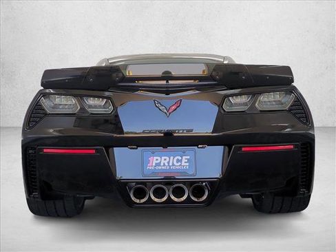 Used 2016 Chevrolet Corvette Z06 w/ 3LZ Preferred Equipment Group image 7