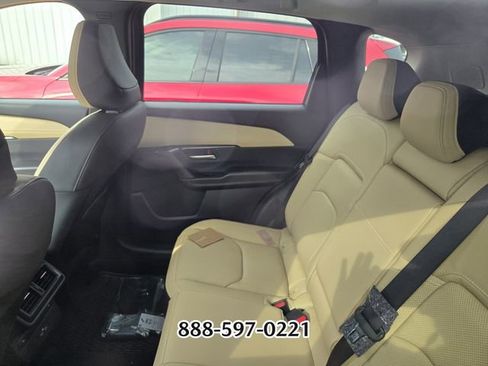 Used 2026 MAZDA CX-5 2.5 S w/ Premium Package AWD/4WD image 3